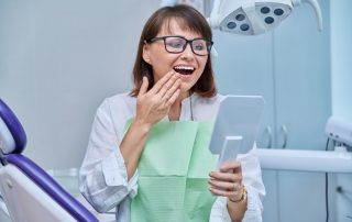 What Constitutes a Good Candidate for Dental Implants