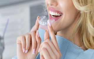 How Invisalign Treatment Straightens Teeth Comfortably and Discreetly for Busy Adults in San Diego