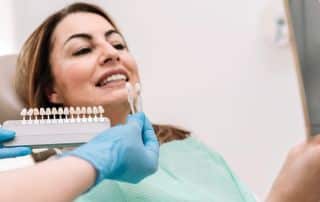 Dental Implants vs Dentures: Which Is Right for You?